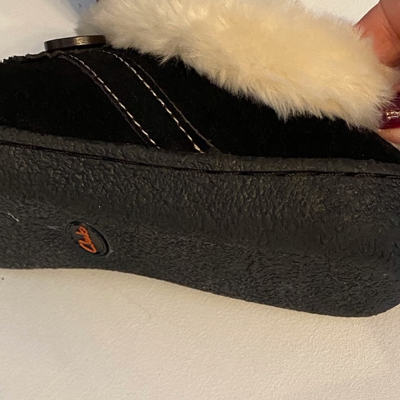 Cozy Indoor- outdoor slippers - Picture 6 of 10